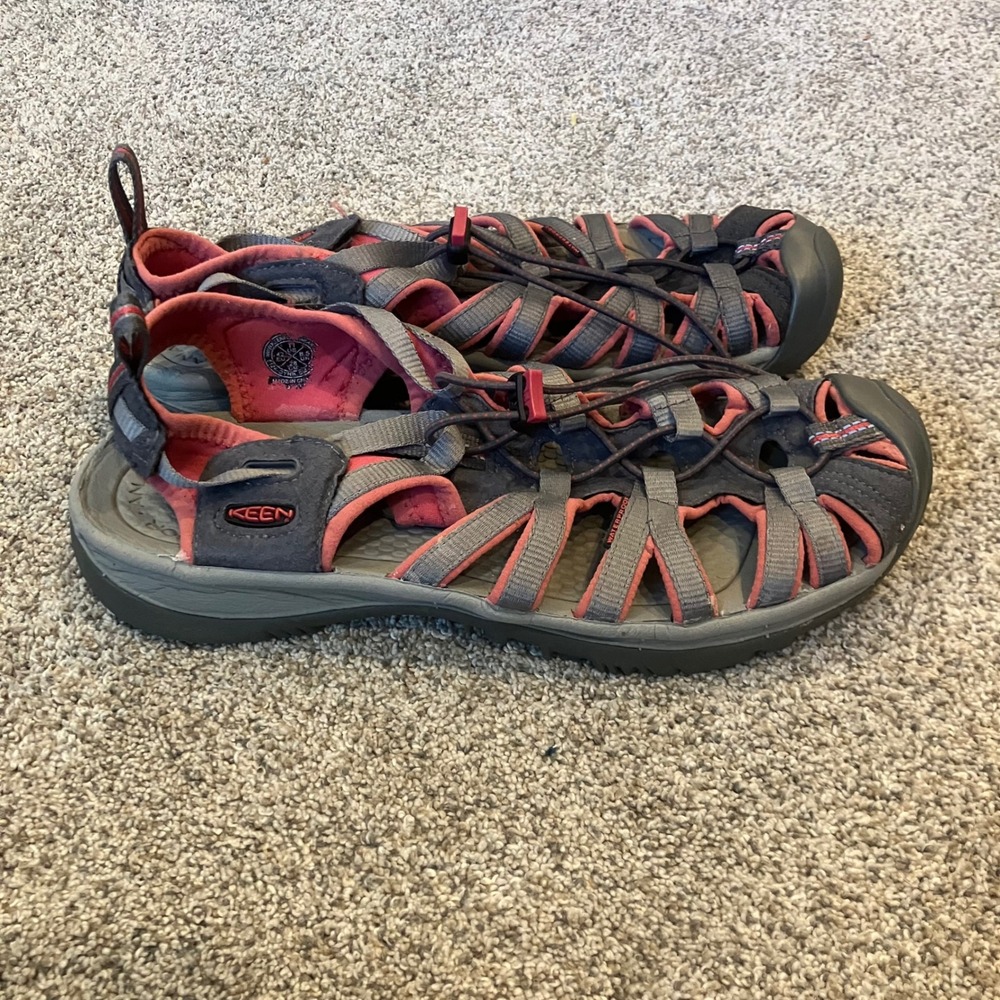 Keen Whisper Sandals Women 11 Gray Coral Pink Waterproof Sport Hiking Shoes FLAW